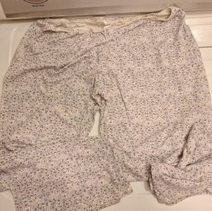 Daisy Fuentes pajama pants